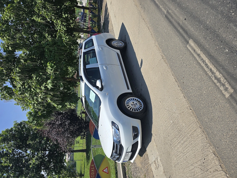 Vând Dacia Logan MCV