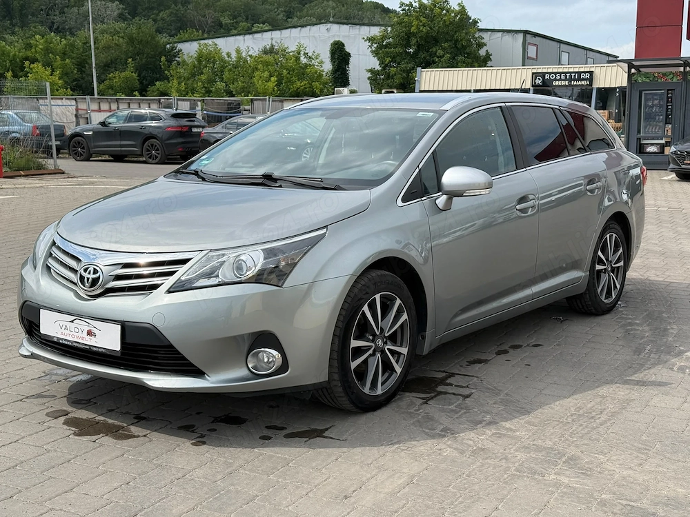 Toyota Avensis   Automat