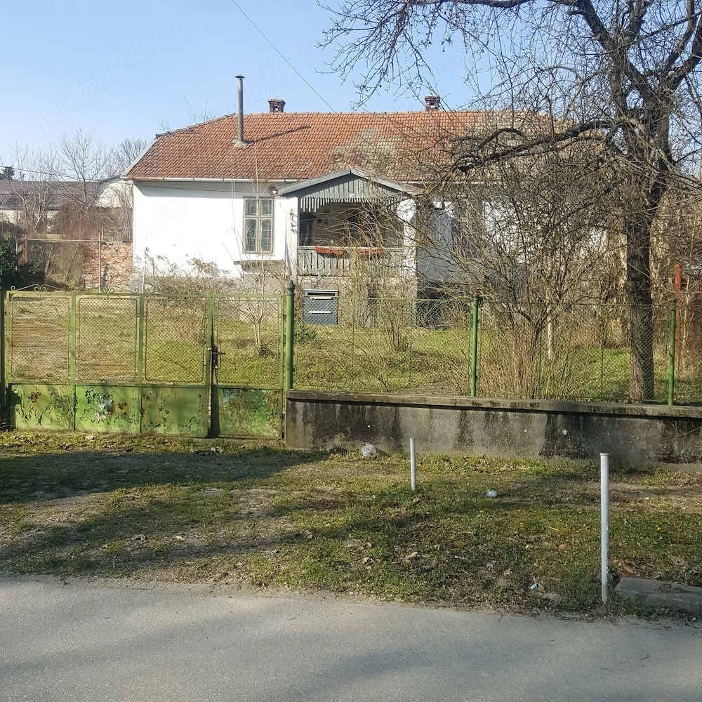 Oportunitate Premium: Casă cu teren de 1900 mp lângă Parcul Buziaș