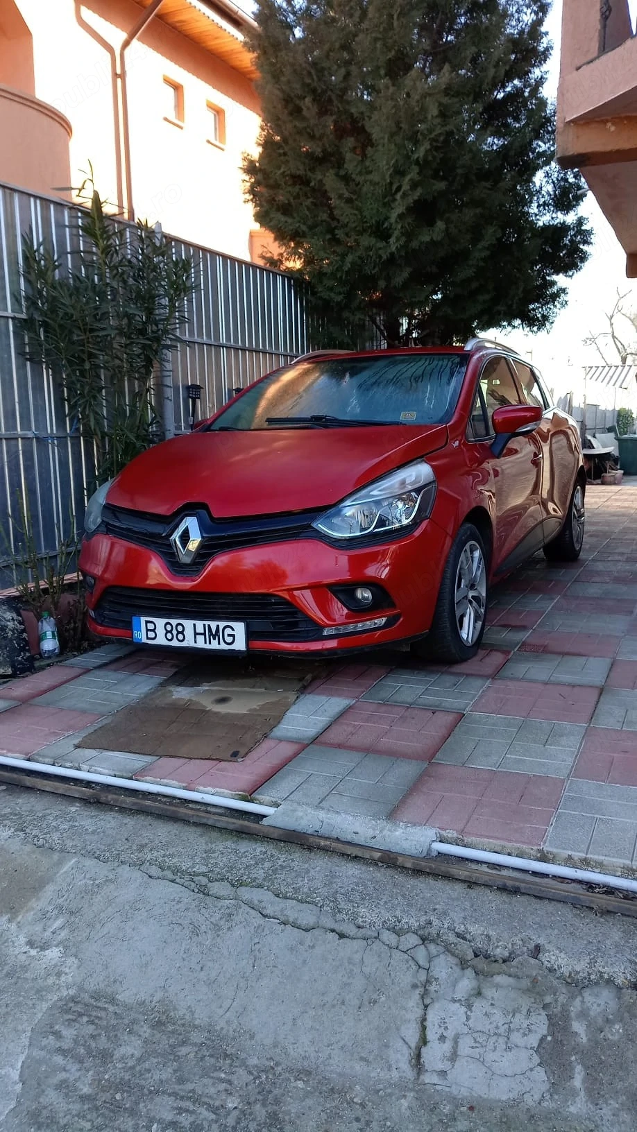 vind Renault klio