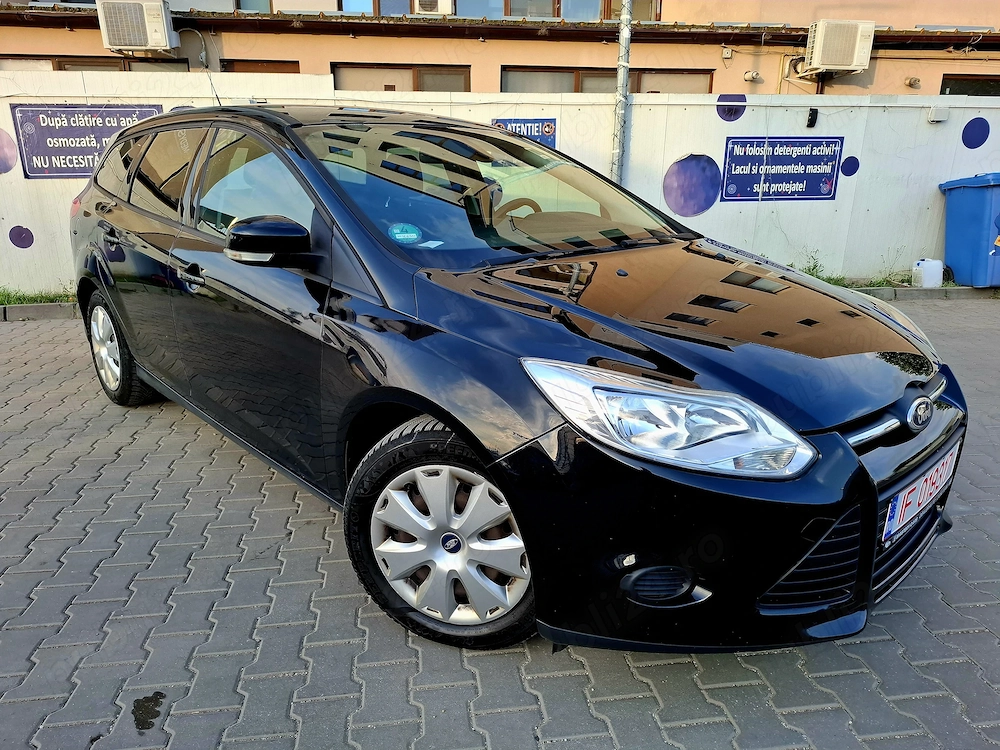 Ford Focus 1.6 TDCI Trend - RATE de la 540 Lei pe Luna