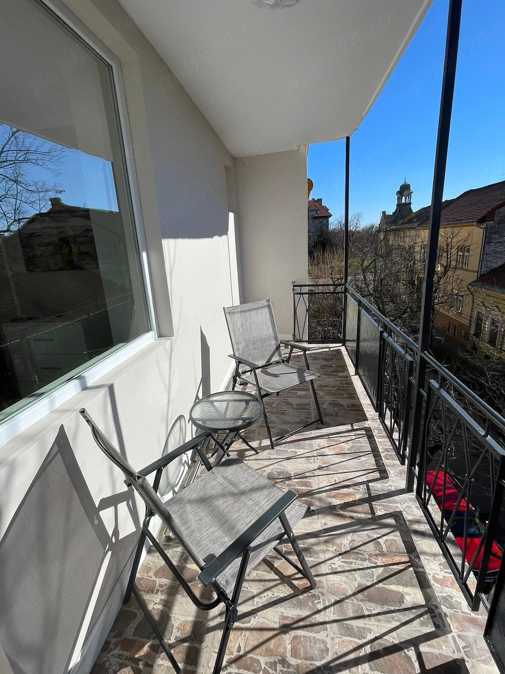 apartament la prima inchiriere