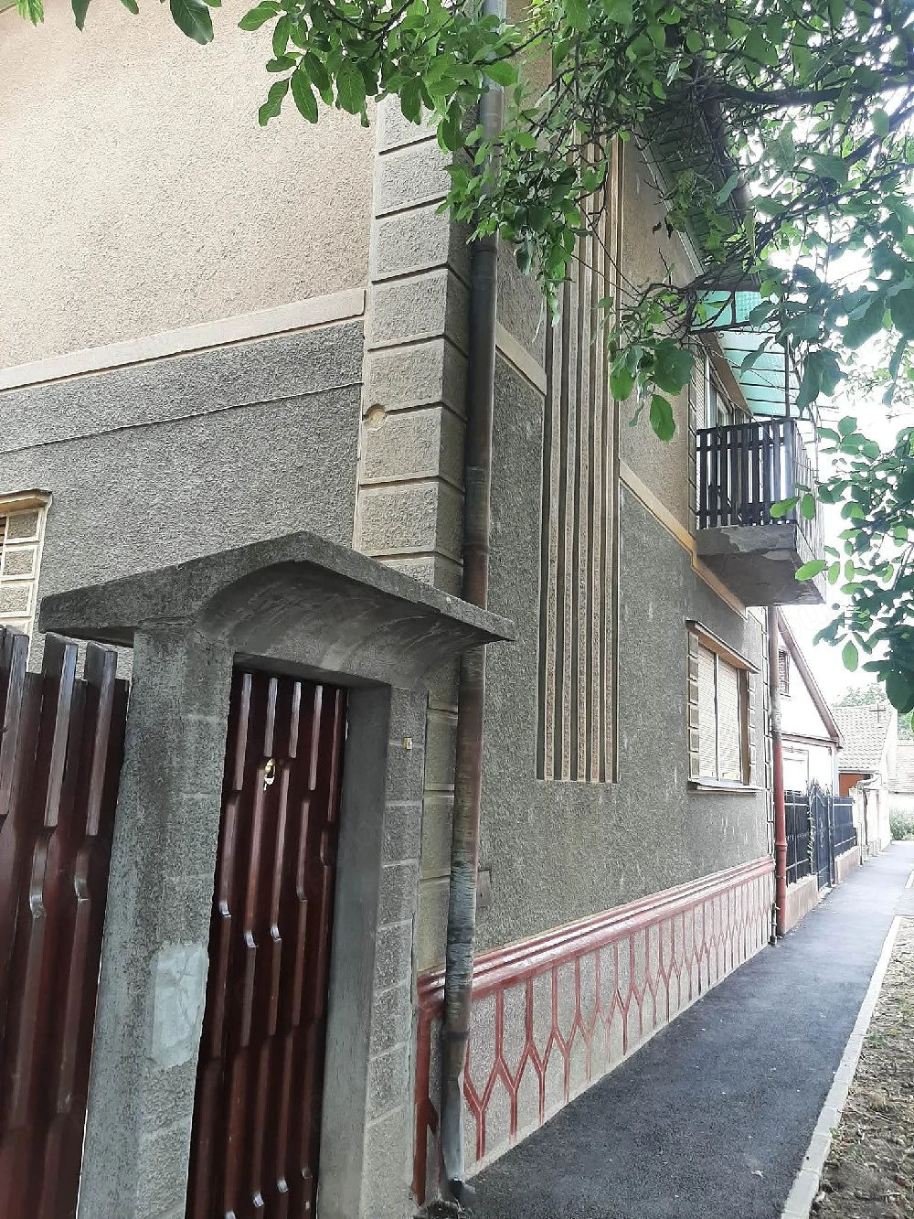 casă cu etaj 996 m2