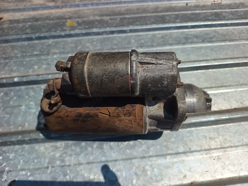 Electromotor  și tobă  finală Dacia pt carburator 