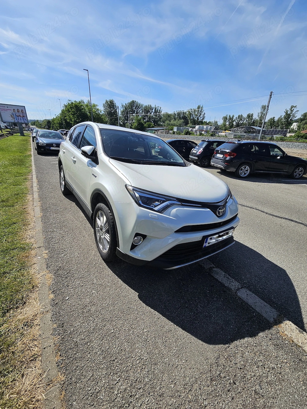 Toyota Rav4 Hybrid AWD-i 2018 Luxury