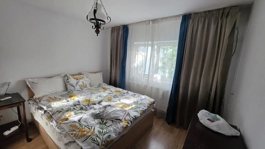Apartament 2 camere de vânzare, Aviatiei, etaj 3/4, loc parcare inclus