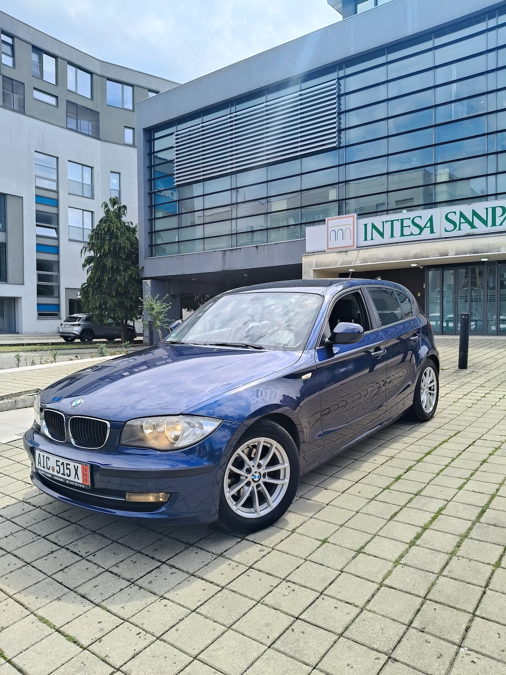 vând BMW seria 1 116D 116cp euro 5 an 2011