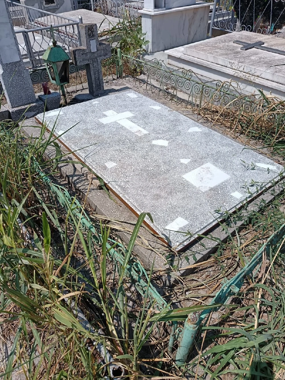 mormant cimitir sfantul Constantin brăila 