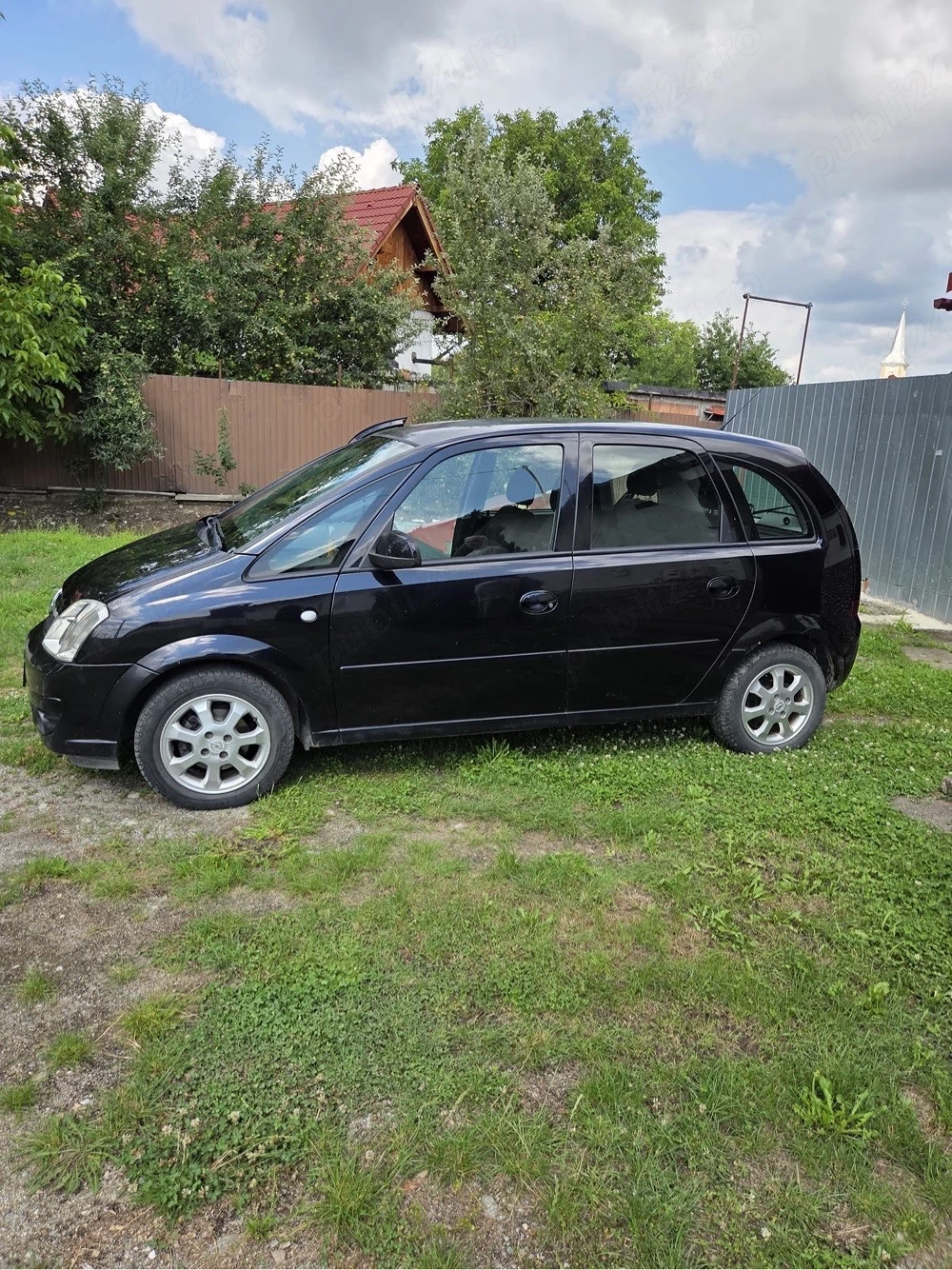 Vând Opel Meriva