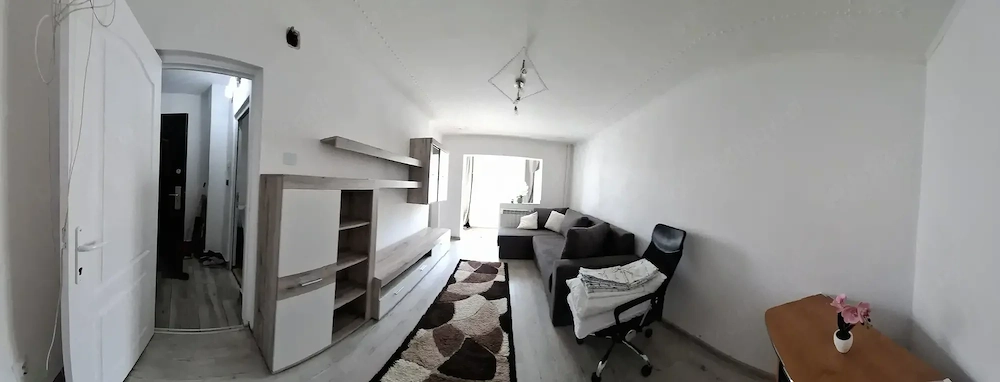 Garsonieră Arad zona Micalaca 