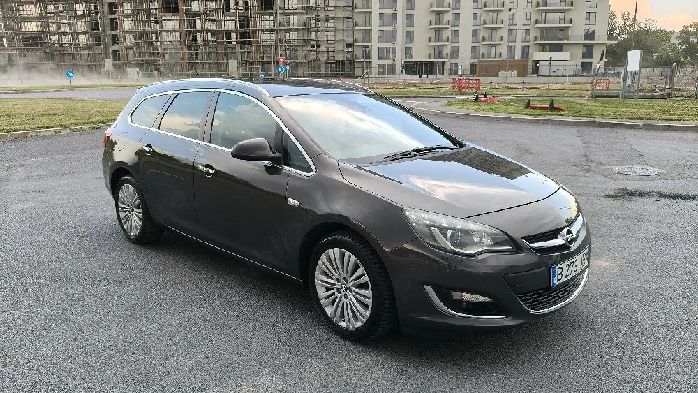 Opel Astra J 2013 1.4 T Benzina 