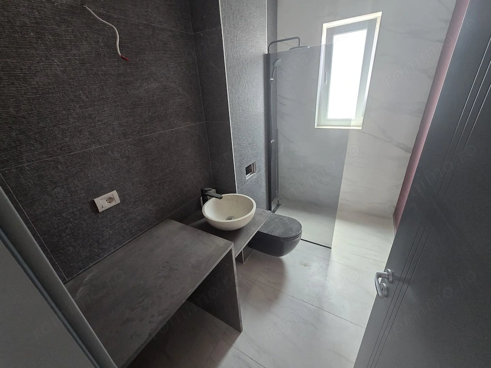Braytim. Cu CF la zi. Disponibil imediat. Etaj intermediar