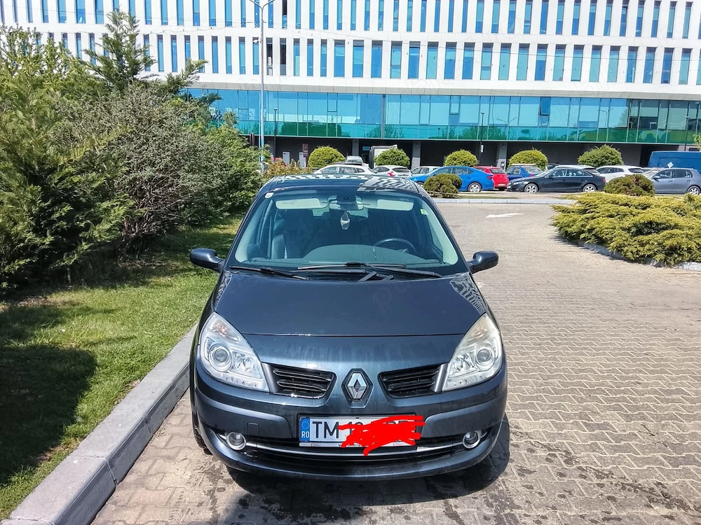 Vând Renault Scenic benzina 
