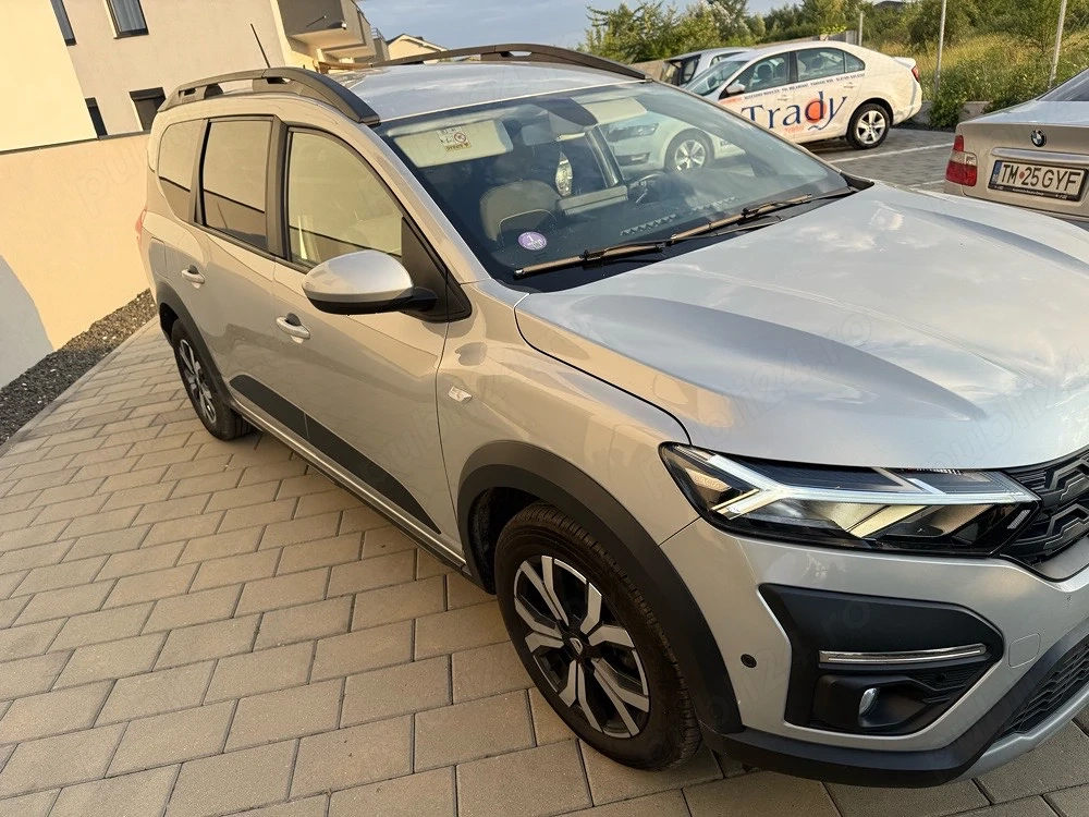vand dacia jogger