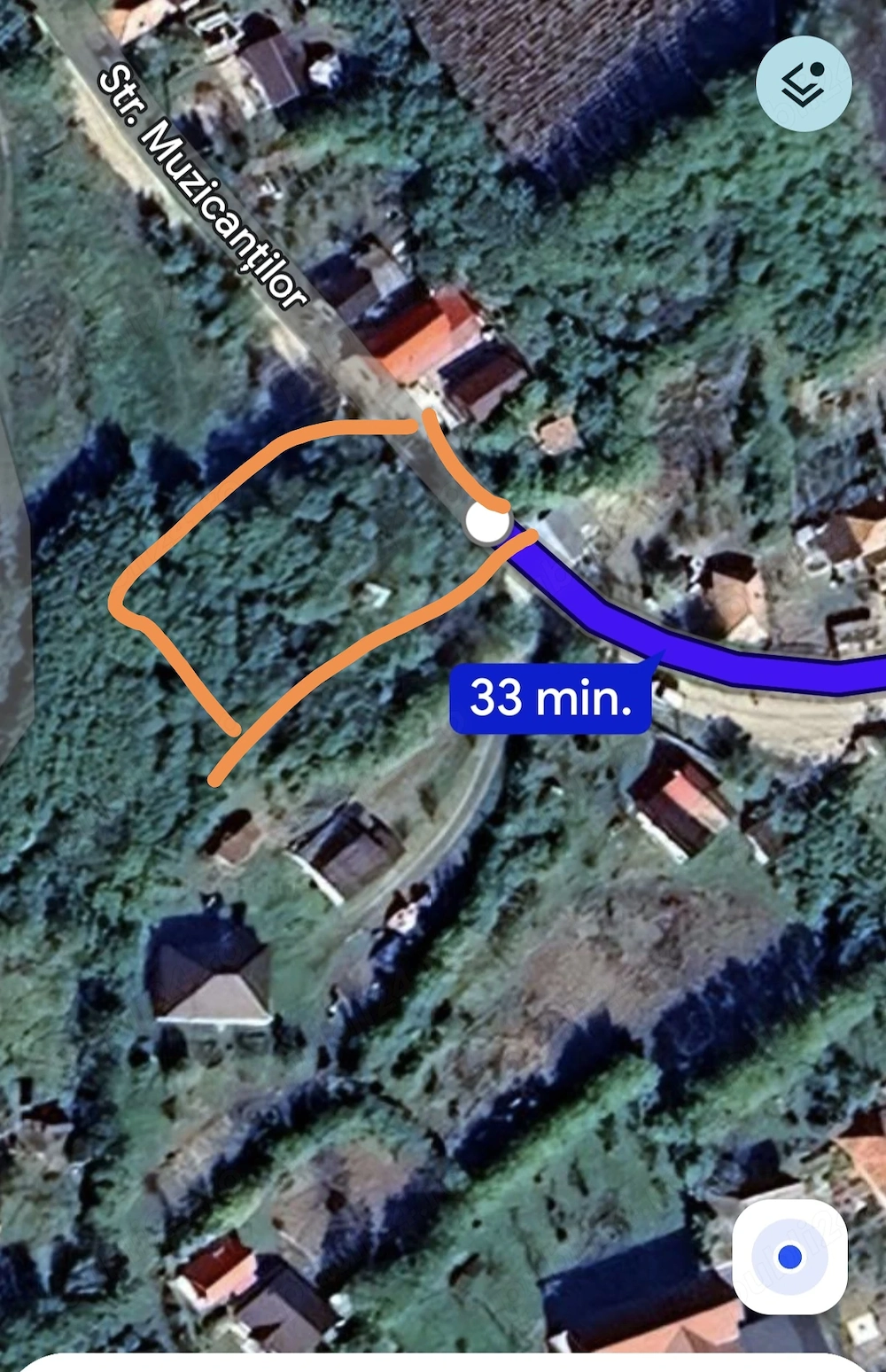 Vând teren intravilan  16000