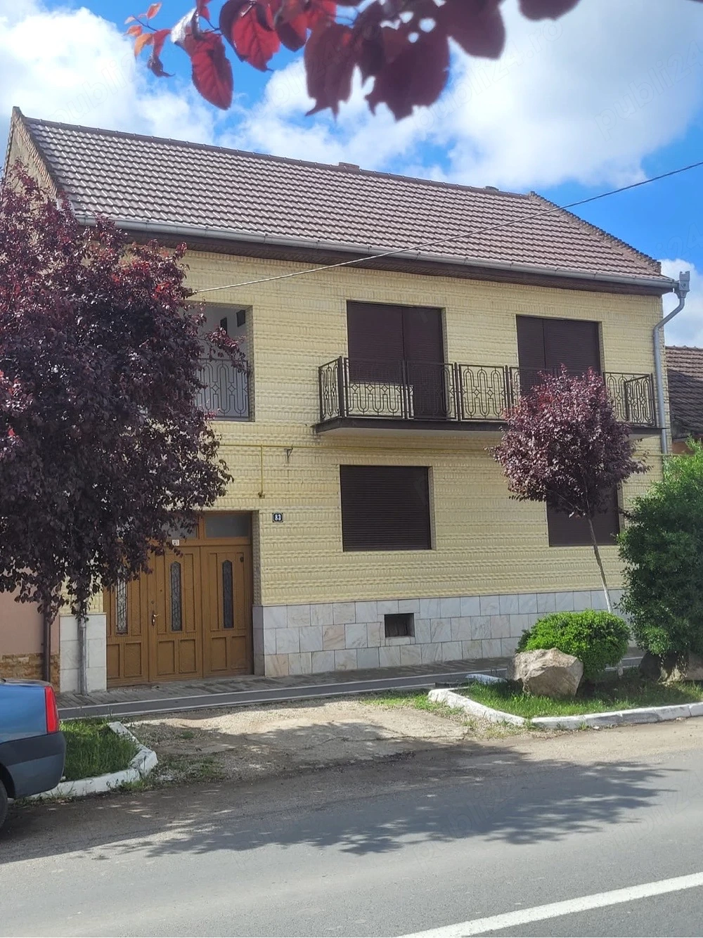 Casa cu etaj 501mp