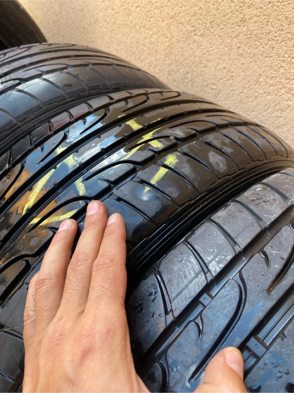 215 45 16 Dunlop