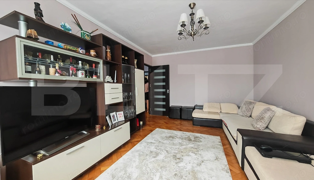 Apartament 3 camere + 2bai, renovat, mobilat si utilat modern, zona Ramada