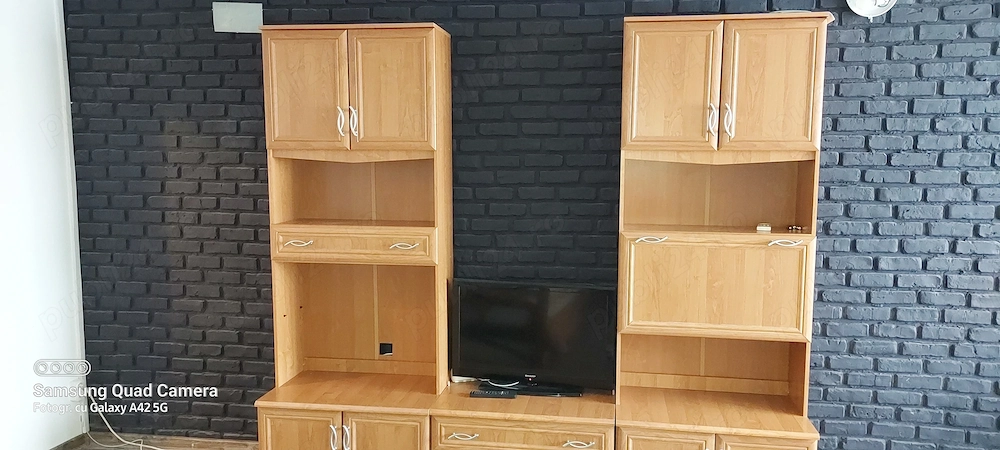 Inchiriez garsoniera pe Bd. Independenței, suprafață mare, 32mp, complet utilată 