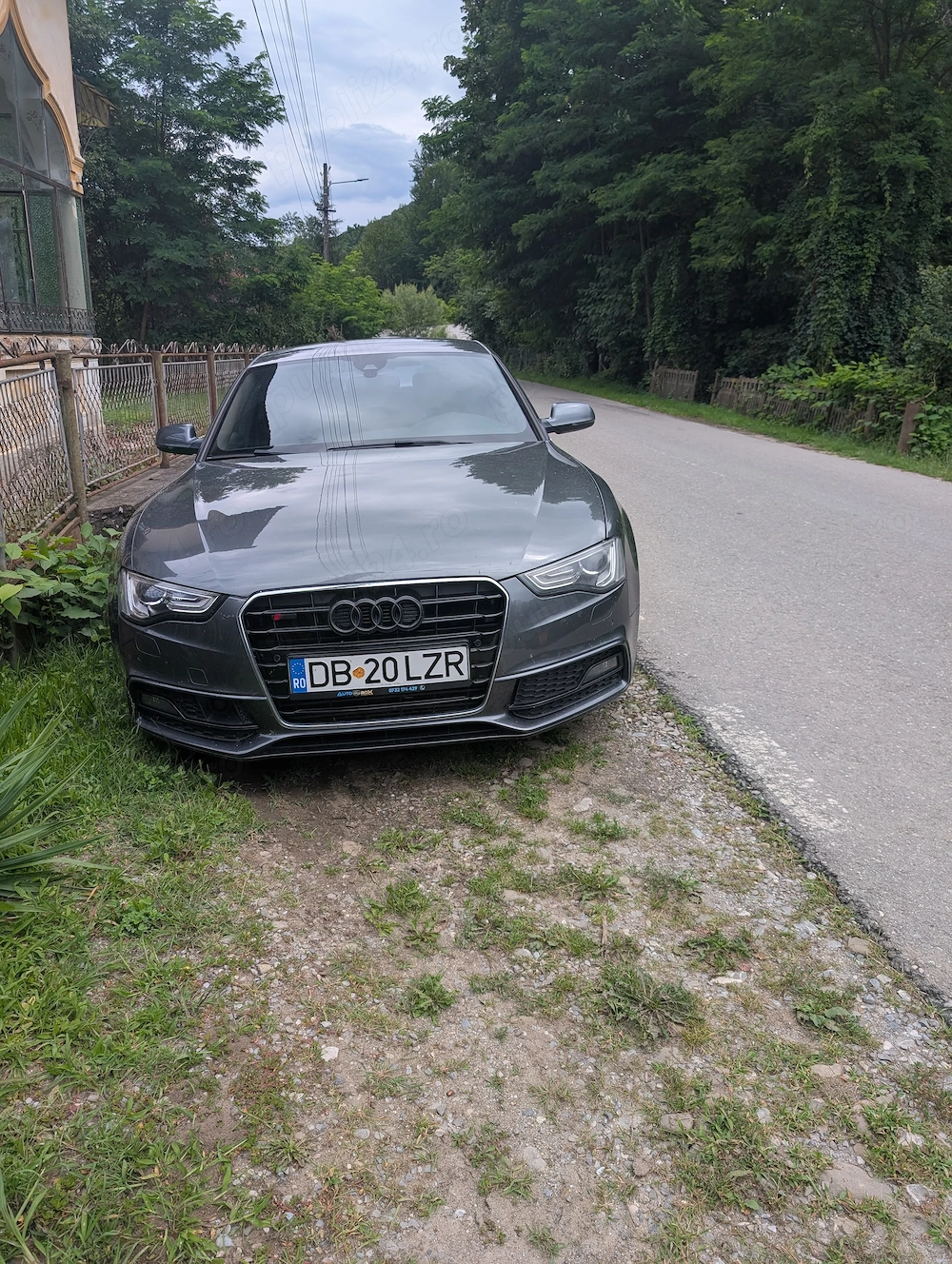 Vând Audi A5 Sline 2012