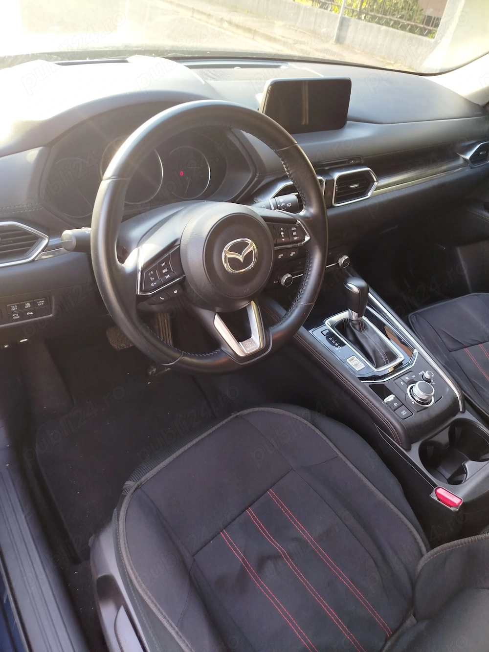 Vind Mazda cx5. Motor 2000  benzina cutie automată 