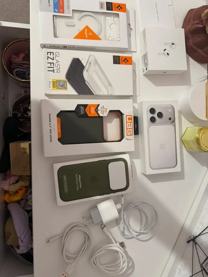 Iphone 17 PRO, 256 GB, 5 G, SILVER, nou