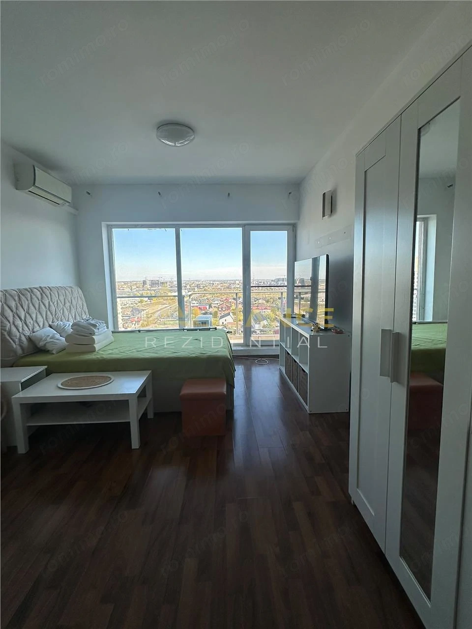 {M. Titan} | Garsoniera | Complex privat | Mobilata si Utilata