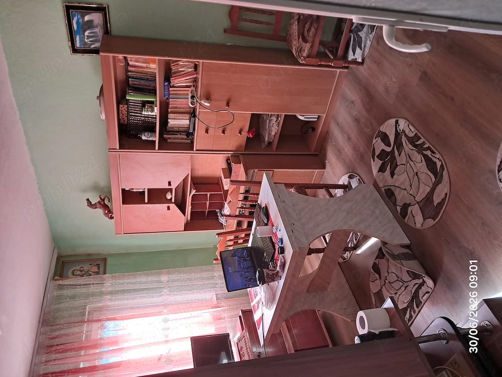 Apartament 2 camere semidecomandat, zona Cina