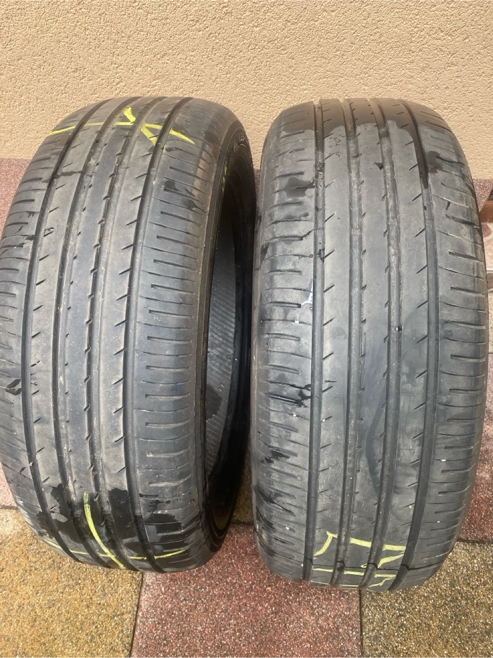 215 55 18 Toyo