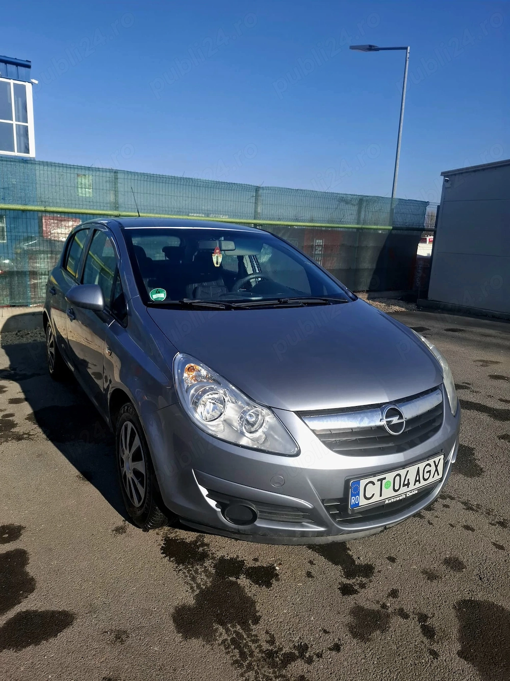 Opel Corsa 1.4 Benzină