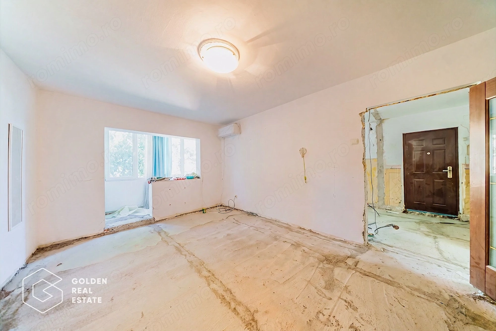 Apartament 3 camere, zona Alfa, decomandat