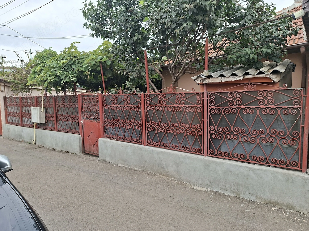 Casa Viile Noi,proprietar