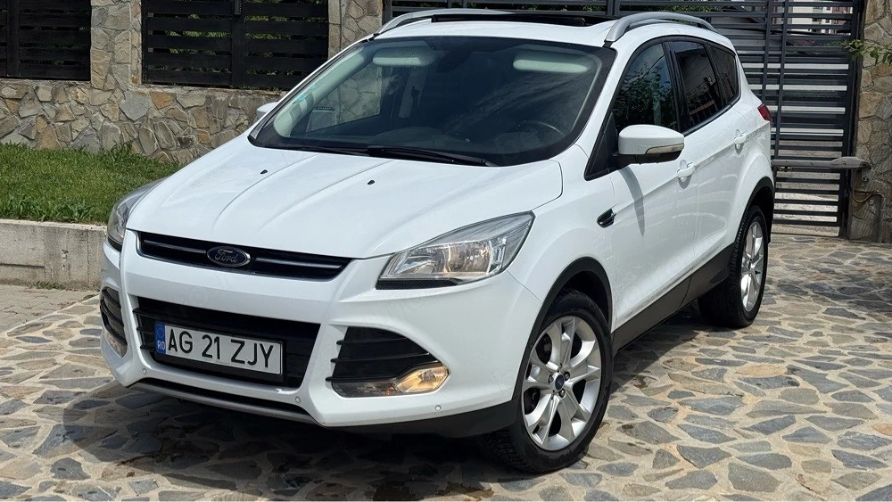 FORD KUGA 2013 4*4 Titanium trapa.piele