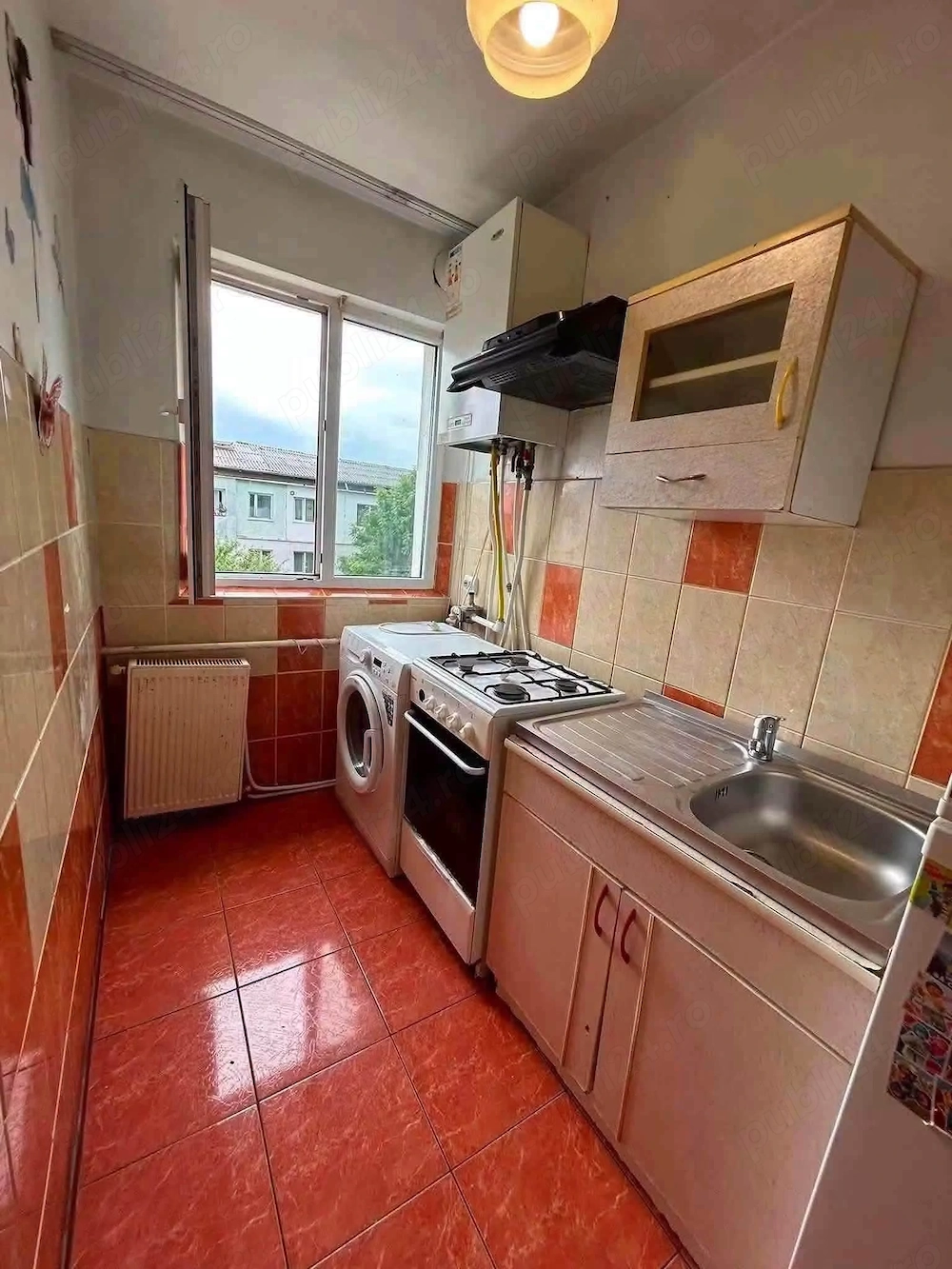 De vanzare apartament cu 2 camere si balcon, zona Smirodava, 32000euro