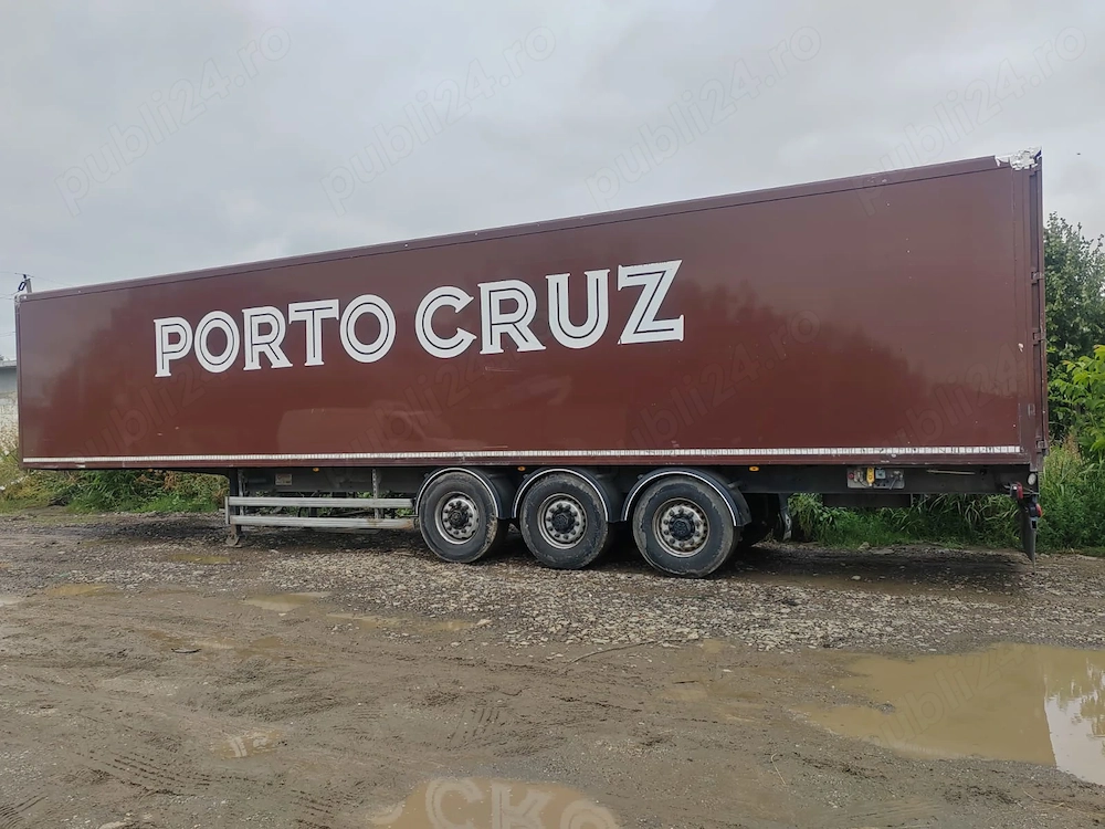 De vanzare semiremorca carosată tip box  furgon - Samro cu axe, punti Fontenax - An fabricatie 2009