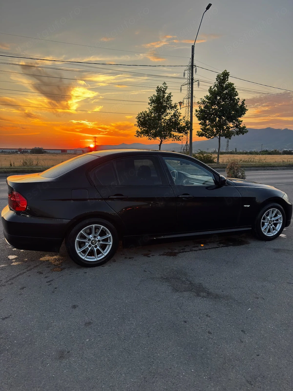 BMW seria 3, E90, 316d 2010