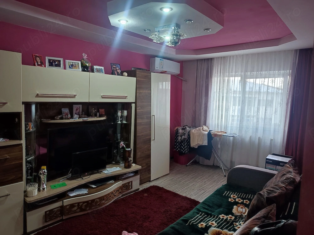 Vând   Schimb Apartament 3 camere Vaslui
