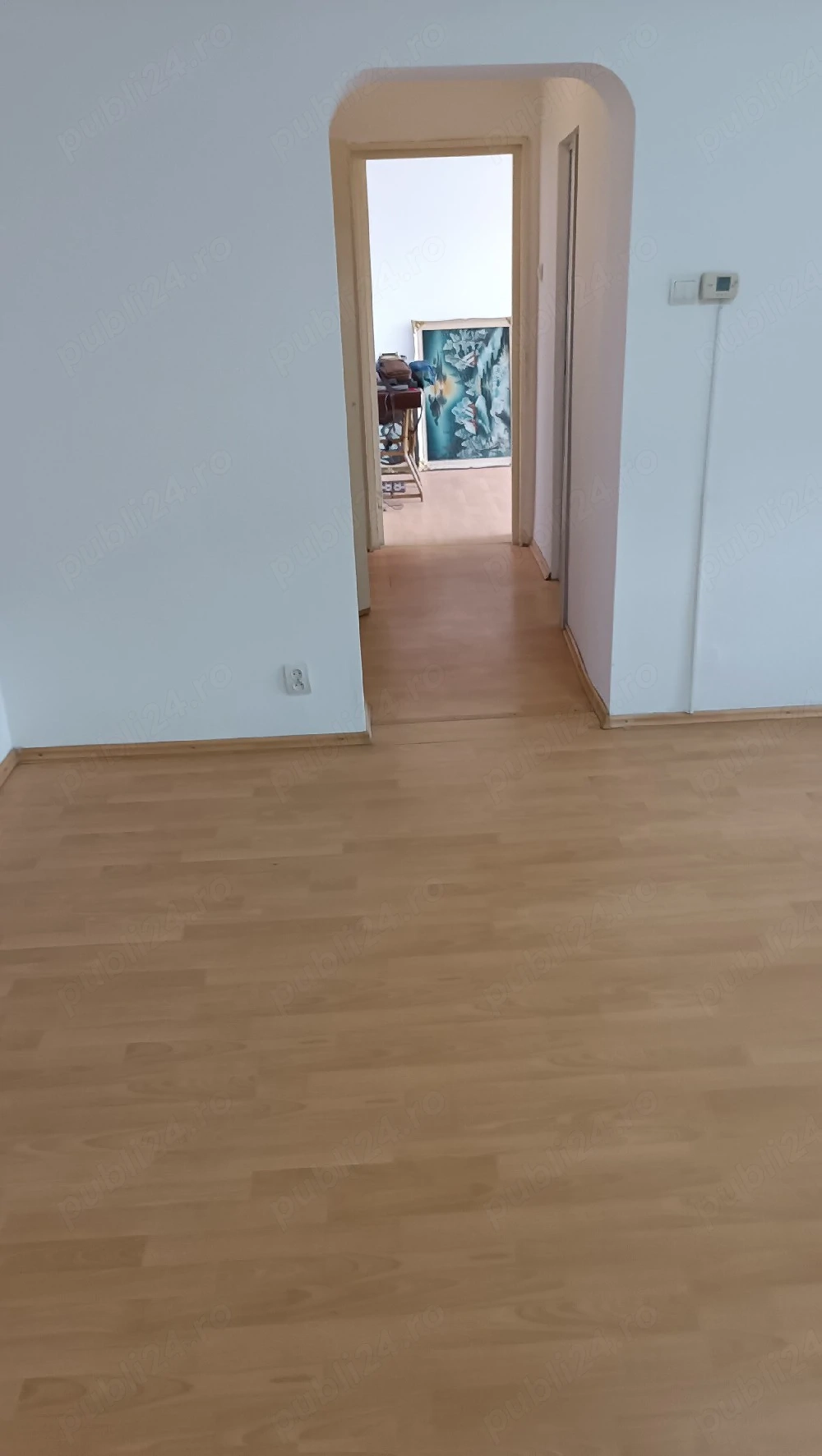 vând apartament 3 camere etaj 3 micro 4 Hunedoara 