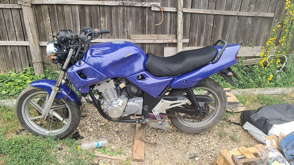 honda cb500 partial restaurata