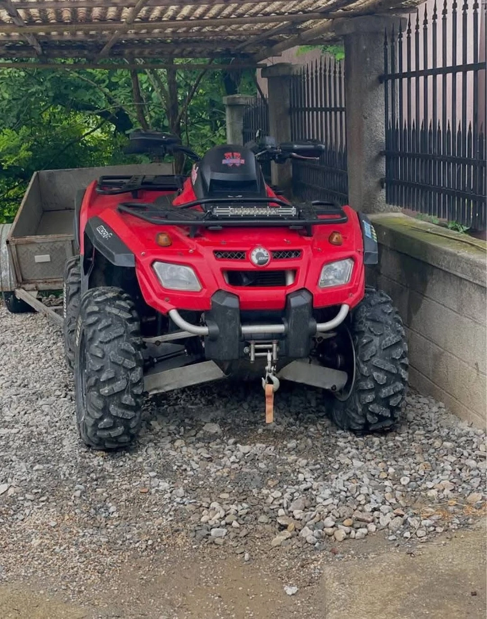 Can-am Outlander , 800R XT
