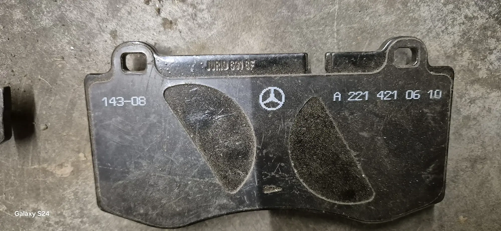 Plăcuțe frina Mercedes S 221