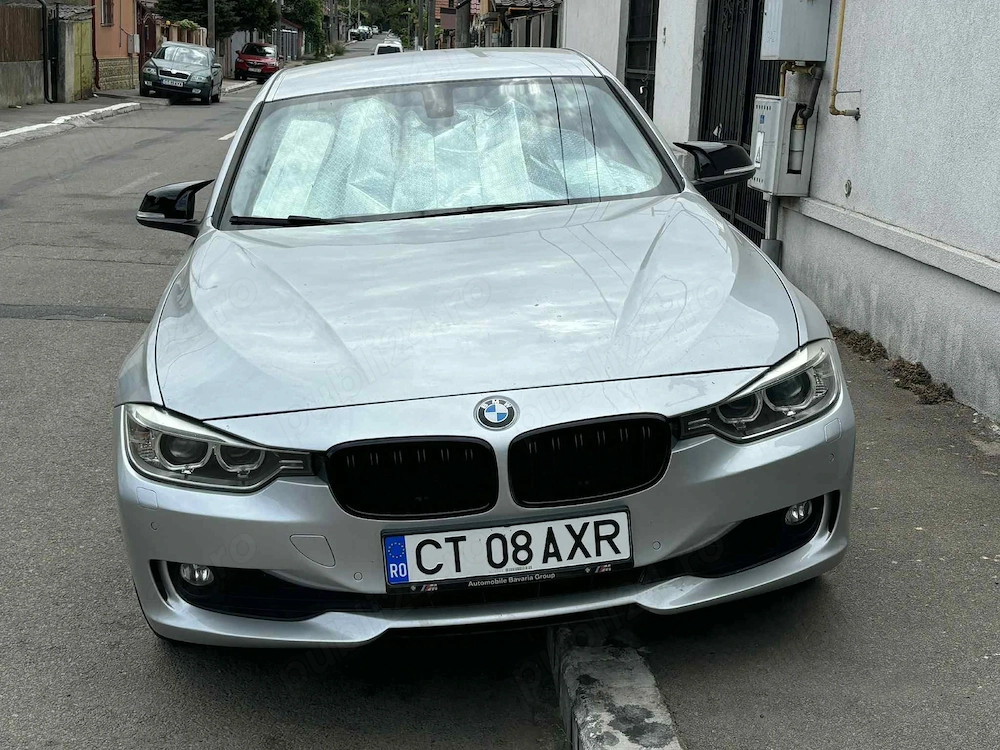 BMW Seria 3 F30 318d Automat