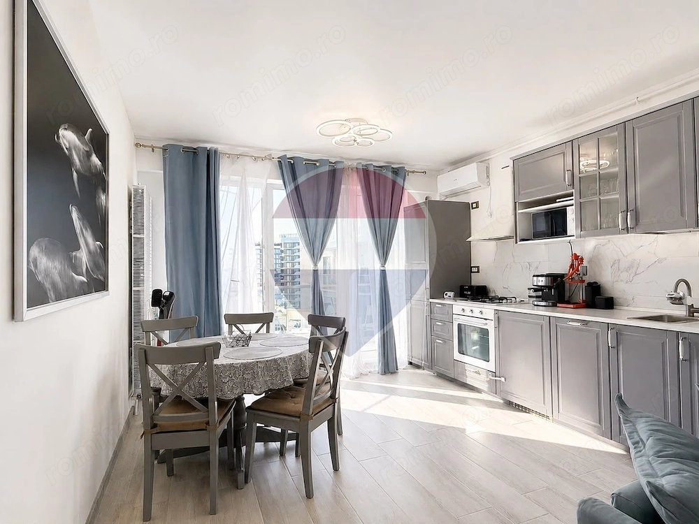 Apartament cu 2 camere de vanzare la 200 m de plaja Promenada Navodari
