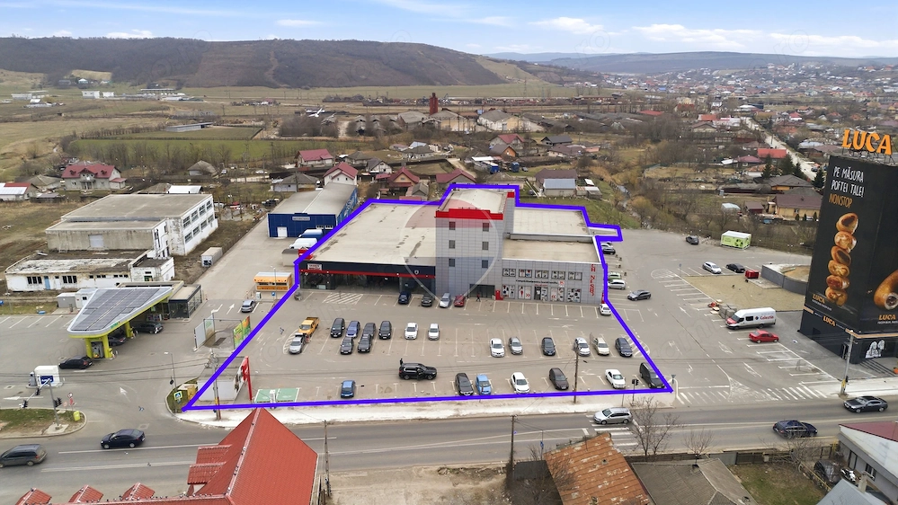 Oportunitate: Centru Comercial de Vânzare  - Podu Iloaei E583 - IAȘI