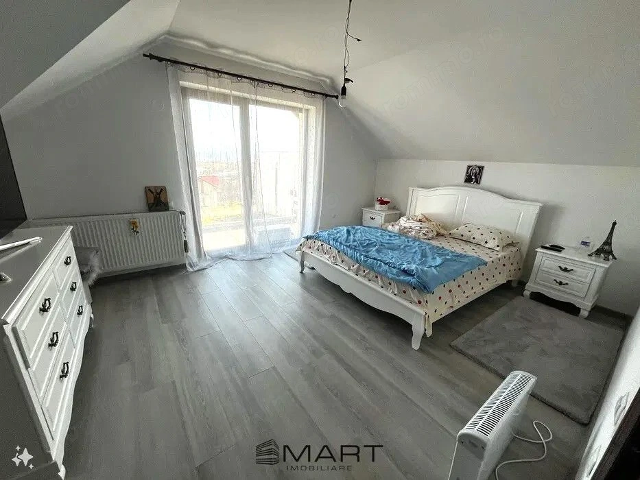 Casa de vanzare 265mp, zona Selimbar