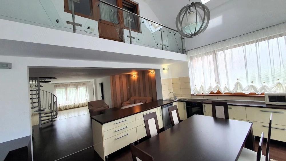 Casa moderna 3 camere zona Strand