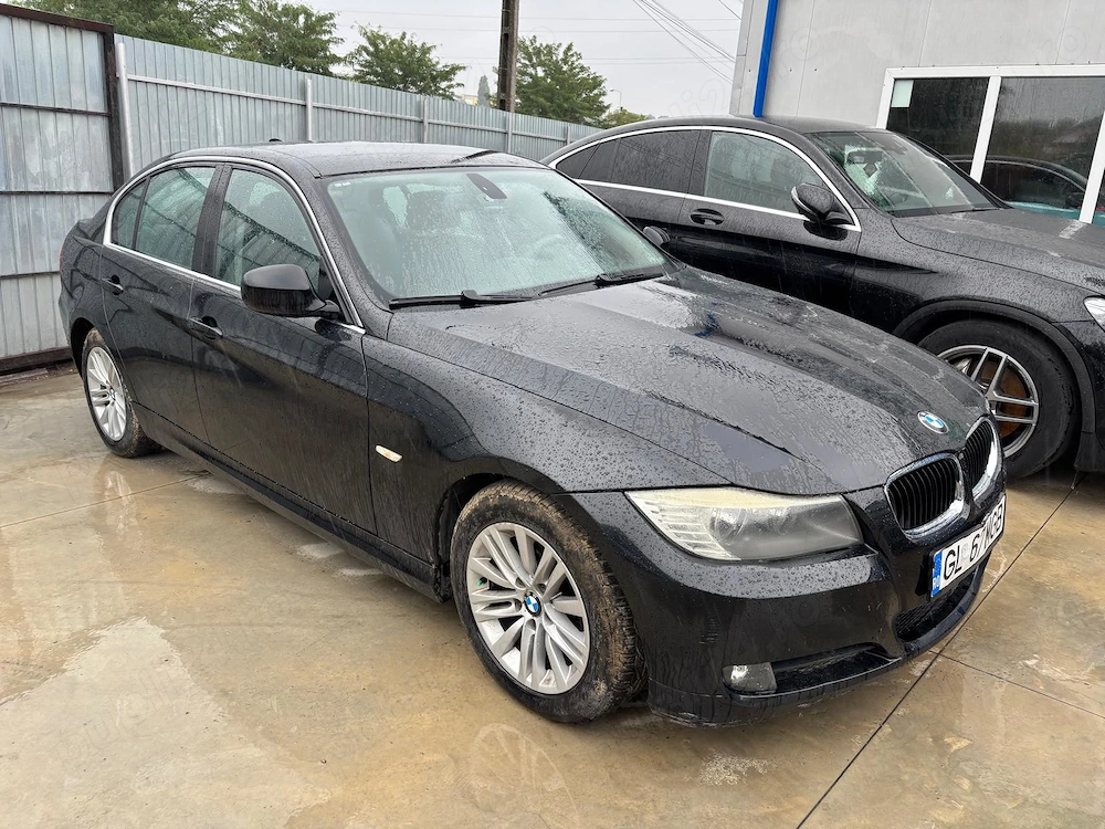 BMW E90, 318d, 2009 - pentru piese sau programul rabla