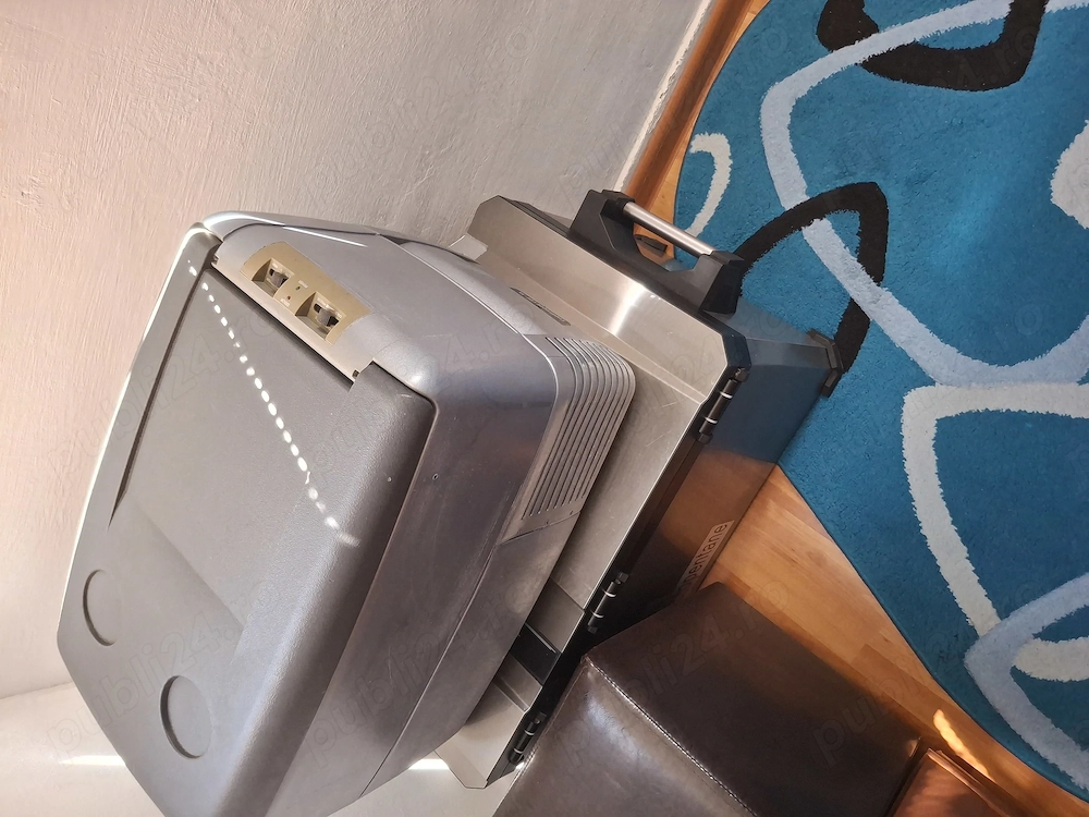 Frigidere auto compresor