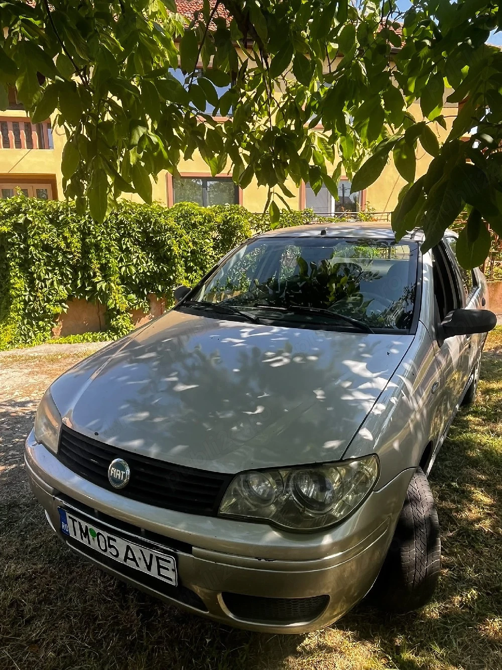 Fiat Albea 1, 4 benzina. 2006  E4