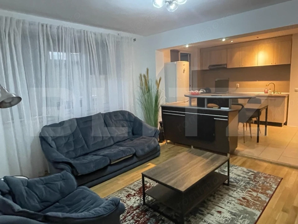 Apartament cu 3 camere, 75 mp, zona Ultracentral